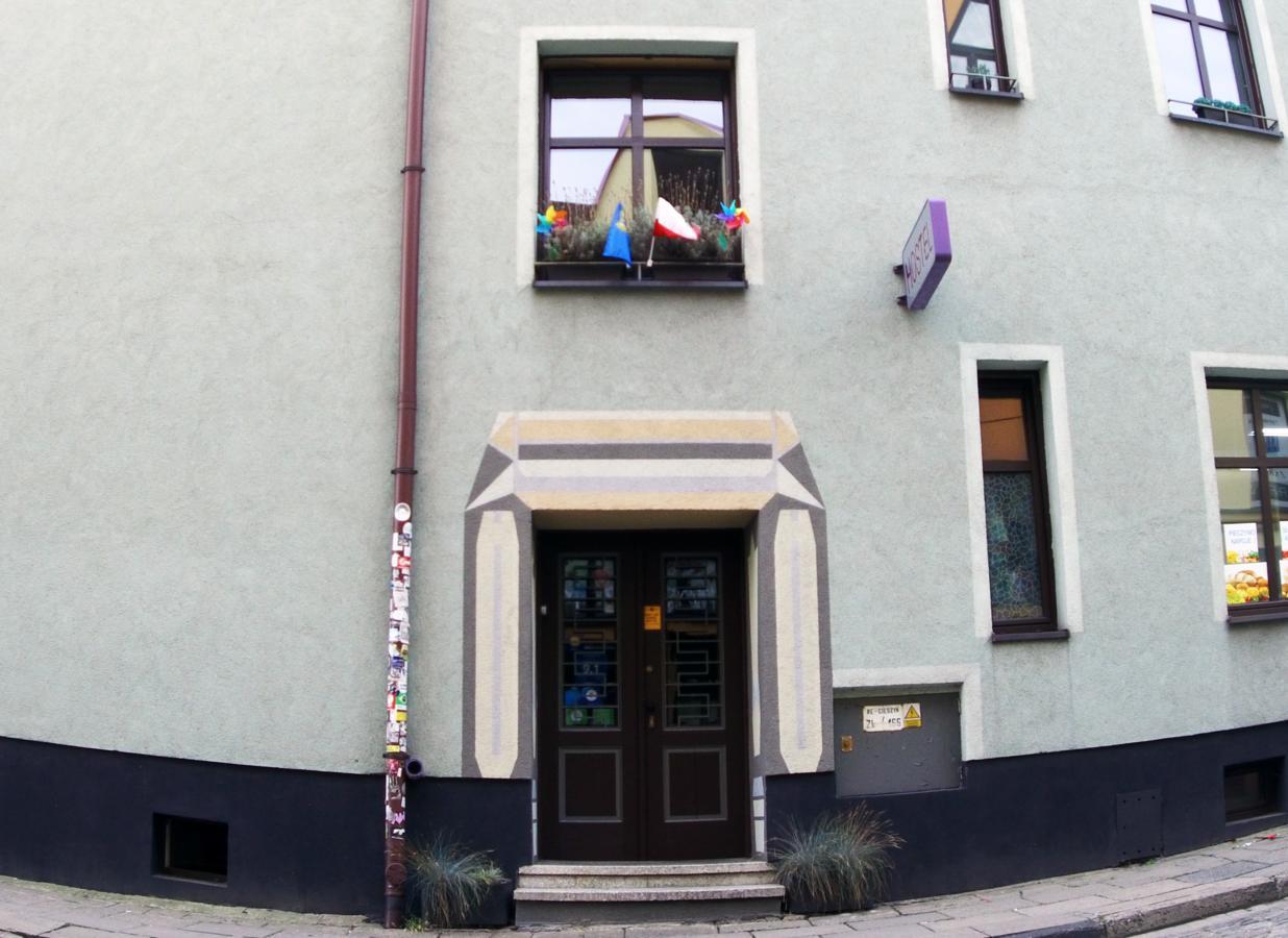 3 Bros' Hostel Cieszyn Cieszyn  Luaran gambar